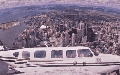 Exhilarating 120km Aerial Tour of Toronto with IflyTOTO