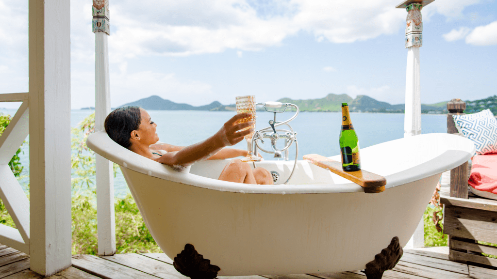 Antigua and Barbuda - Newlywed in a tub at Cocobay Resort